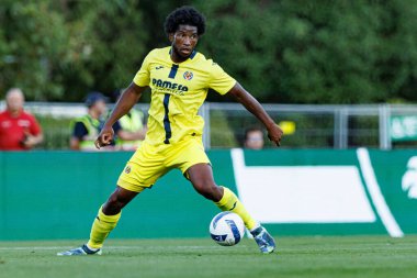 Willy Kambwala Trofeu de Cinco Violinos maçında Sporting CP ve Villarreal CF (Maciej Rogowski)