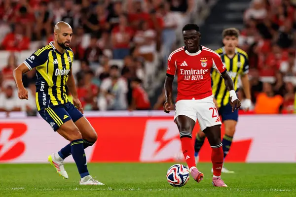 Sofya Amrabat ve Bruma Eusebio Kupası maçında SL Benfica ve Fenerbahçe SK (Maciej Rogowski)