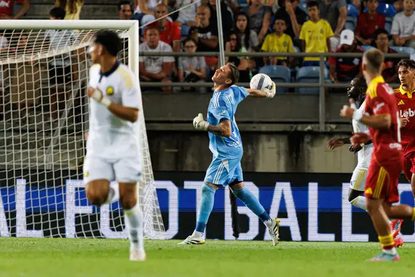 Cezary Miszta, Al-Nassr Futbol Kulübü ve Rio Ave FC (Maciej Rogowski)