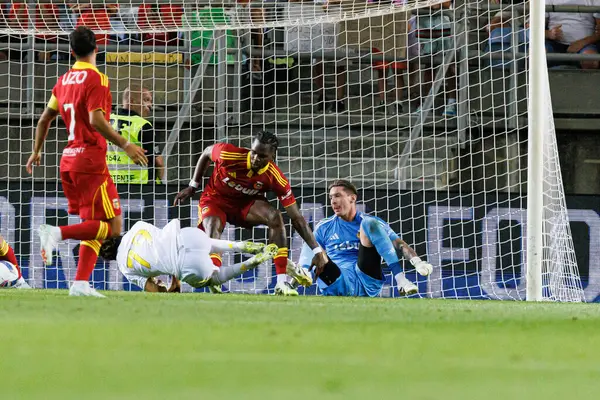 Her iki takımın oyuncuları Al-Nassr Futbol Kulübü ve Rio Ave FC (Maciej Rogowski)