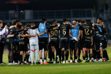 Casa Pia 'nın oyuncuları Liga Portekiz maçı sırasında Estadio Belediyesi Rio Maior' daki Casa Pia ve Sporting CP takımları arasında görüldü (Maciej Rogowski)