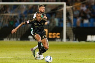 Cassiano ve Zeno Debast, Liga Portekiz maçı sırasında Estadio Belediyesi Rio Maior 'daki Casa Pia ve Sporting CP takımları arasında görüldü (Maciej Rogowski)