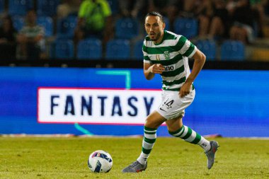  Giorgi Kochorashvili, Liga Portekiz maçı sırasında Estadio Belediyesi Rio Maior 'daki Casa Pia ve Sporting CP takımları arasında görüldü (Maciej Rogowski)