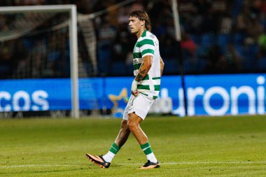 Ricardo Mangas, Liga Portekiz maçı sırasında Estadio Belediyesi Rio Maior 'daki Casa Pia ve Sporting CP takımları arasında görüldü (Maciej Rogowski)