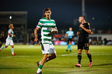Ricardo Mangas, Liga Portekiz maçı sırasında Estadio Belediyesi Rio Maior 'daki Casa Pia ve Sporting CP takımları arasında görüldü (Maciej Rogowski)