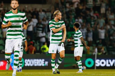 Morten Hjulmand, Liga Portekiz maçı sırasında Estadio Belediyesi Rio Maior 'daki Casa Pia ve Sporting CP takımları arasında görüldü (Maciej Rogowski)