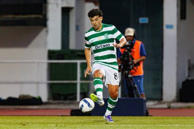 Pedro Goncalves, Liga Portekiz maçı sırasında Estadio Belediyesi Rio Maior 'daki Casa Pia ve Sporting CP takımları arasında görüldü (Maciej Rogowski)