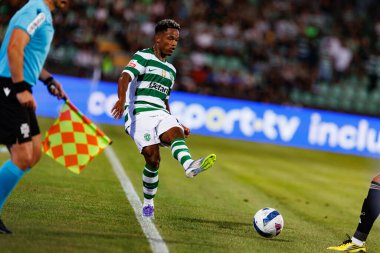 Liga Portekiz maçı sırasında Estadio Belediyesi Rio Maior 'daki Casa Pia ve Sporting CP takımları arasında görülen Geny Catamo (Maciej Rogowski)