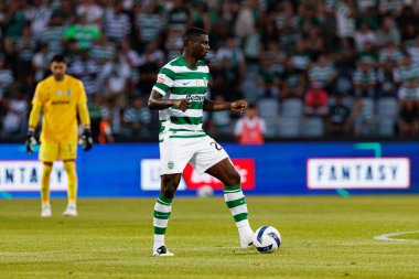 Ousmane Diomande, Liga Portekiz maçı sırasında Estadio Belediyesi Rio Maior 'daki Casa Pia ve Sporting CP takımları arasında görüldü (Maciej Rogowski)