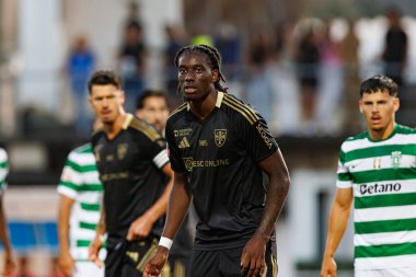 Kelian Nsona, Liga Portekiz maçı sırasında Estadio Belediyesi Rio Maior 'da Casa Pia ve Sporting CP takımları arasında görüldü (Maciej Rogowski)