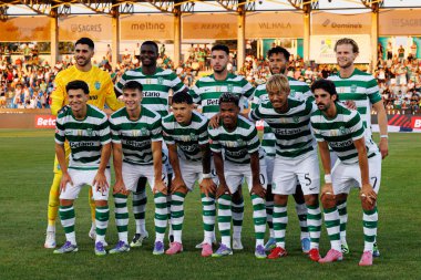 Estadio Belediyesi Rio Maior 'da (Maciej Rogowski) Casa Pia ve Sporting CP takımları arasında oynanan Liga Portekiz maçı sırasında sporcular görülüyor.)