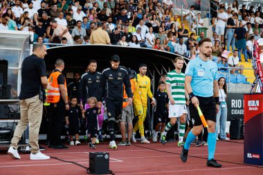 Estadio Belediyesi Rio Maior 'da (Maciej Rogowski) Casa Pia ve Sporting CP takımları arasında oynanan Liga Portekiz maçında her iki takımın oyuncuları görülüyor.)