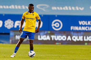 Patrick de Paula, Liga Portekiz maçı sırasında GD Estoril Praia ve CF Estrela Amadora (Maciej Rogowski)