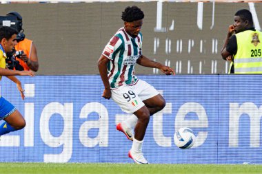 Abraham Marcus, Liga Portekiz maçı sırasında GD Estoril Praia ve CF Estrela Amadora (Maciej Rogowski)