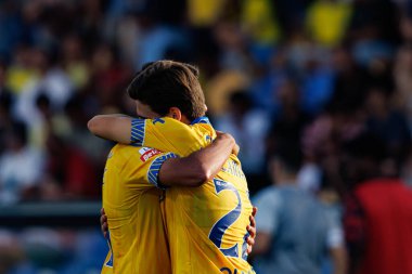 Tiago Parente ve Pedro Carvalho, Liga Portekiz maçında GD Estoril Praia ve CF Estrela Amadora (Maciej Rogowski)