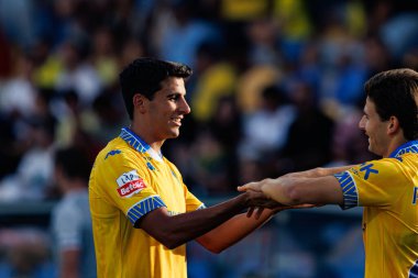 Tiago Parente ve Pedro Carvalho, Liga Portekiz maçında GD Estoril Praia ve CF Estrela Amadora (Maciej Rogowski)
