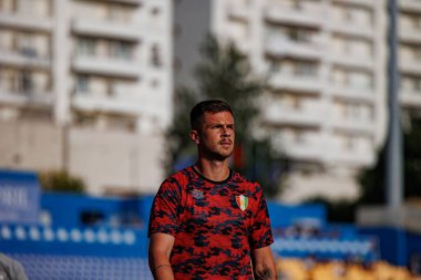 Bernardo Schappo, Liga Portekiz maçı sırasında GD Estoril Praia ve CF Estrela Amadora (Maciej Rogowski) takımları arasında görüldü.)