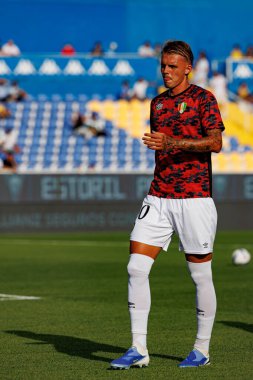 Luan Patrick, Liga Portekiz maçı sırasında GD Estoril Praia ve CF Estrela Amadora (Maciej Rogowski)