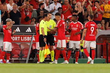 Enzo Barrenechea Şampiyonlar Ligi üçüncü tur eleme maçında SL Benfica ve OGC Nice (Maciej Rogowski) arasında görüldü.)