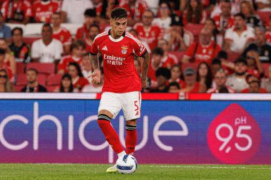 Enzo Barrenechea Şampiyonlar Ligi üçüncü tur eleme maçında SL Benfica ve OGC Nice (Maciej Rogowski) arasında görüldü.)