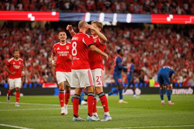 Fredrik Aursnes ve Andreas Schjelderup, Şampiyonlar Ligi üçüncü tur eleme maçında SL Benfica ve OGC Nice (Maciej Rogowski)