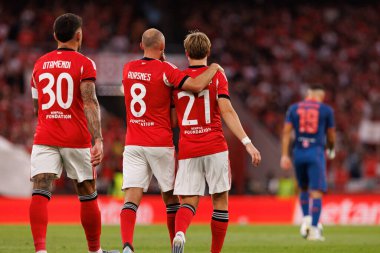 Fredik Aursnes ve Andreas Schjelderup, Şampiyonlar Ligi üçüncü tur eleme maçında SL Benfica ve OGC Nice (Maciej Rogowski)