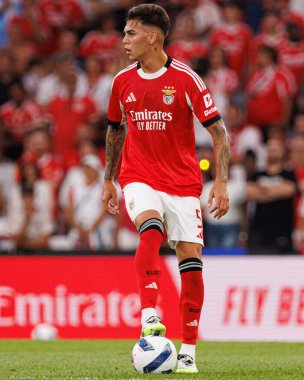 Enzo Barrenechea Şampiyonlar Ligi üçüncü tur eleme maçında SL Benfica ve OGC Nice (Maciej Rogowski) arasında görüldü.)