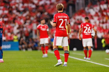 Andreas Schjelderup, Şampiyonlar Ligi üçüncü tur eleme maçında SL Benfica ve OGC Nice (Maciej Rogowski) arasında görüldü.)