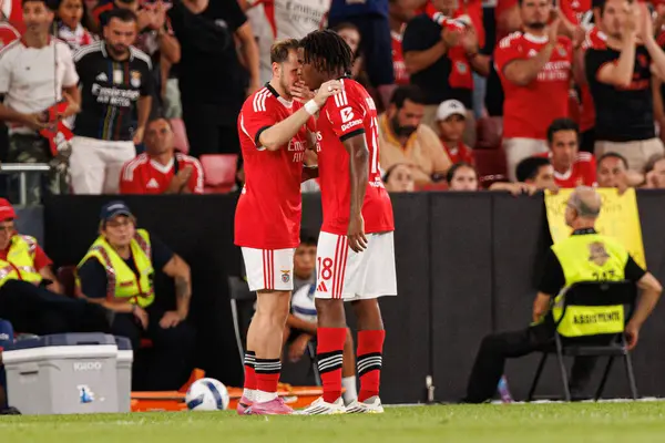 Kerem Akturkoglu ve Leandro Barreiro Şampiyonlar Ligi üçüncü tur eleme maçında SL Benfica ve OGC Nice (Maciej Rogowski)