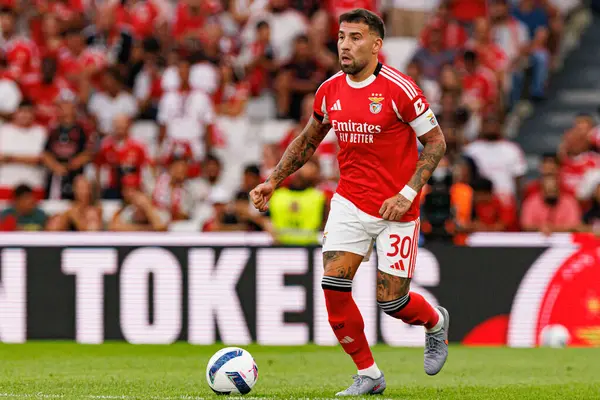 Nicolas Otamendi, Şampiyonlar Ligi üçüncü tur eleme maçında SL Benfica ve OGC Nice (Maciej Rogowski)