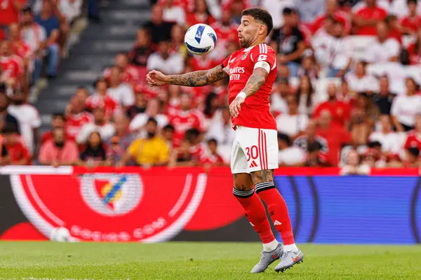 Nicolas Otamendi, Şampiyonlar Ligi üçüncü tur eleme maçında SL Benfica ve OGC Nice (Maciej Rogowski)