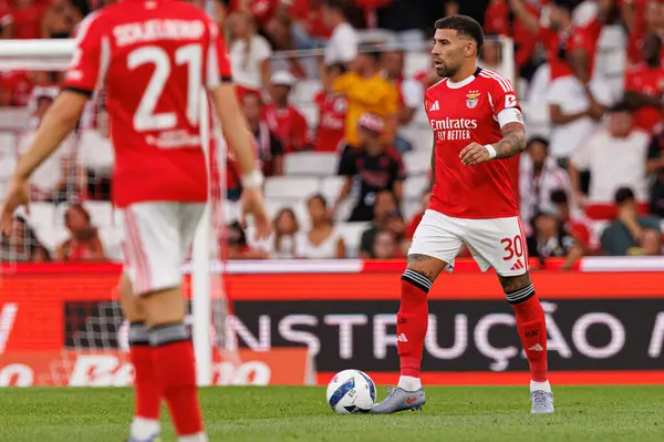 Nicolas Otamendi, Şampiyonlar Ligi üçüncü tur eleme maçında SL Benfica ve OGC Nice (Maciej Rogowski)