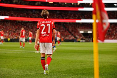 Andreas Schjelderup, Şampiyonlar Ligi üçüncü tur eleme maçında SL Benfica ve OGC Nice (Maciej Rogowski) arasında görüldü.)