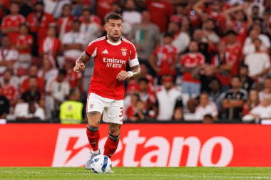 Nicolas Otamendi, Şampiyonlar Ligi üçüncü tur eleme maçında SL Benfica ve OGC Nice (Maciej Rogowski)