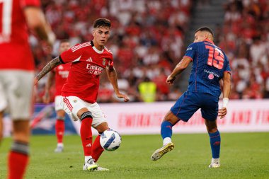 Enzo Barrenechea Şampiyonlar Ligi üçüncü tur eleme maçında SL Benfica ve OGC Nice (Maciej Rogowski) arasında görüldü.)