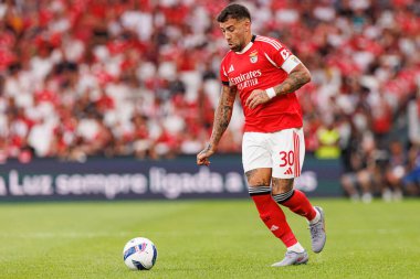 Nicolas Otamendi, Şampiyonlar Ligi üçüncü tur eleme maçında SL Benfica ve OGC Nice (Maciej Rogowski)