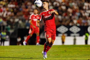 Samuel Dahl, Liga Portekiz maçı sırasında Estrela Amadora ve SL Benfica takımları arasında Estadio Jose Gomes 'de (Maciej Rogowski)
