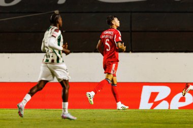 Liga Portekiz maçında Estrela Amadora ve SL Benfica takımları arasında Estadio Jose Gomes 'de (Maciej Rogowski)