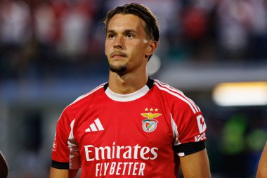 Amar Dediç, Liga Portekiz maçı sırasında Estrela Amadora ve SL Benfica takımları arasında Estadio Jose Gomes 'de (Maciej Rogowski)