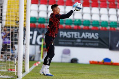 Anatoliy Trubin, Liga Portekiz maçı sırasında Estrela Amadora ve SL Benfica takımları arasında Estadio Jose Gomes 'de (Maciej Rogowski)