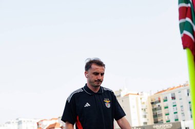 Kerem Akturkoglu, Liga Portekiz maçı sırasında Estrela Amadora ve SL Benfica takımları arasında Estadio Jose Gomes 'de (Maciej Rogowski)