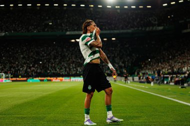 Ricardo Mangas, Liga Portekiz maçında Estadio Jose Alvalade (Maciej Rogowski) takımları arasında attığı golü kutlarken görüldü.)