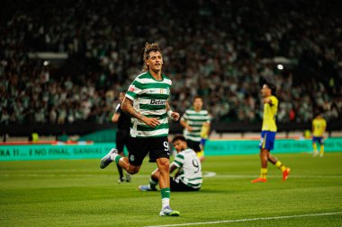 Ricardo Mangas, Liga Portekiz maçında Estadio Jose Alvalade (Maciej Rogowski) takımları arasında attığı golü kutlarken görüldü.)