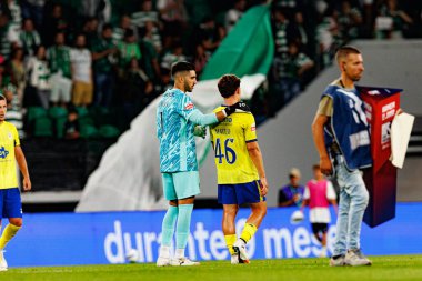 Rui Silva nad Mateo Flores Liga Portekiz maçı sırasında Estadio Jose Alvalade 'de (Maciej Rogowski)
