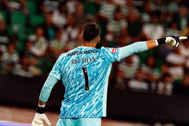 Liga Portekiz maçı sırasında Estadio Jose Alvalade 'de (Maciej Rogowski) Sporting CP ve FC Arouca takımları arasında Rui Silva görüldü.)