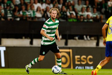 Morten Hjulmand, Liga Portekiz maçı sırasında Estadio Jose Alvalade 'de (Maciej Rogowski) Sporting CP ve FC Arouca takımları arasında görüldü.)