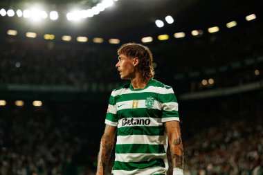 Ricardo Mangas, Liga Portekiz maçında Estadio Jose Alvalade (Maciej Rogowski) takımları arasında attığı golü kutlarken görüldü.)