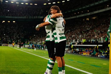 Ricardo Mangas, Liga Portekiz maçında Estadio Jose Alvalade (Maciej Rogowski) takımları arasında attığı golü kutlarken görüldü.)