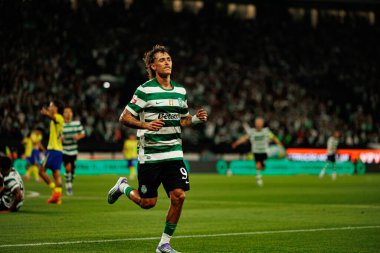 Ricardo Mangas, Liga Portekiz maçında Estadio Jose Alvalade (Maciej Rogowski) takımları arasında attığı golü kutlarken görüldü.)