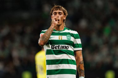 Ricardo Mangas, Liga Portekiz maçında Estadio Jose Alvalade (Maciej Rogowski) takımları arasında attığı golü kutlarken görüldü.)